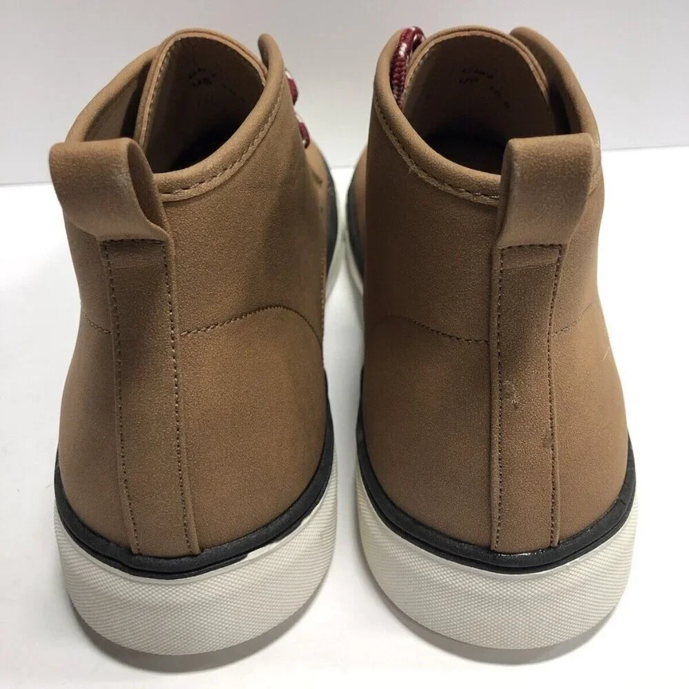 Vance Co. Men’s Clay, Taupe Chukka Boots, Size 10.5M.